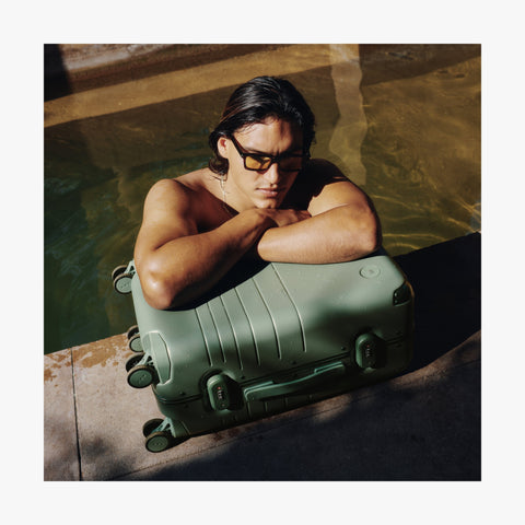 Hybrid Check-In Medium