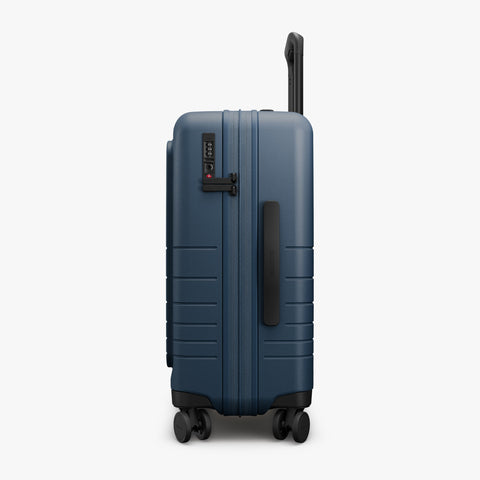 Expandable Carry-On Pro