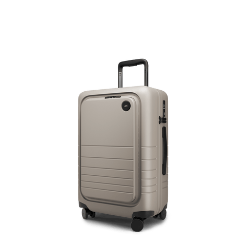 Carry-On Pro Plus