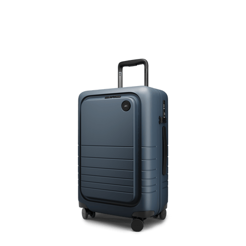 Carry-On Pro Plus