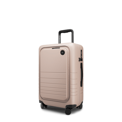 Carry-On Pro Plus