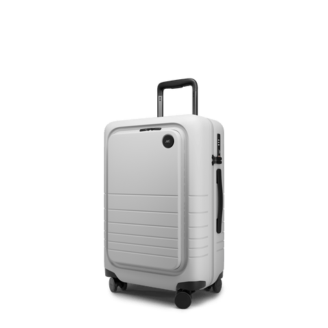 Carry-On Pro Plus